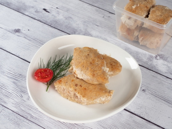 Зраза куриная с ветчиной и сыром