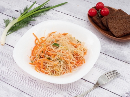 Cалат Фунчоза Cалат Фунчоза