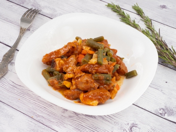 Поджарка из свинины с овощами 