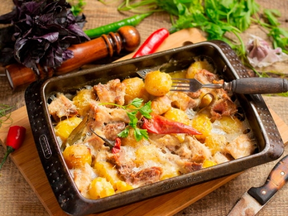 Cвинина запечённая с картофелем