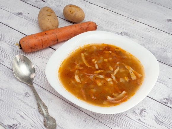 Суп фасолевый с колбасками