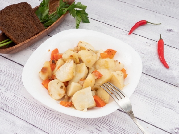 Картофель тушеный