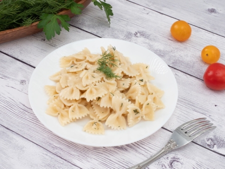 Фарфалле в сливочном соусе