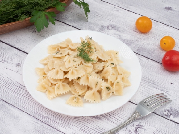 Фарфалле в сливочном соусе