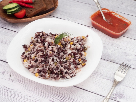 Смесь 2-х рисов с томатным соусом