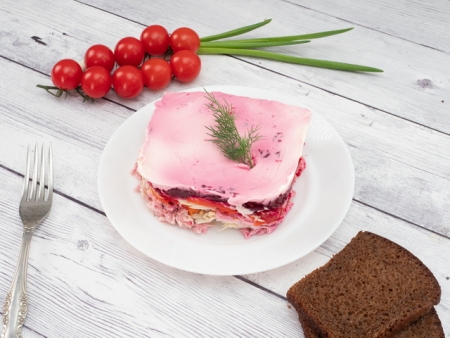 Салат Генерал (слоями) Салат Генерал (слоями)